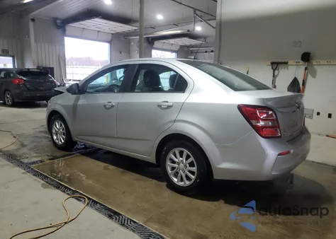 2018 Chevrolet Sonic Lt z USA, uszkodzony, nr VIN 1G1JD5SB7J4104878